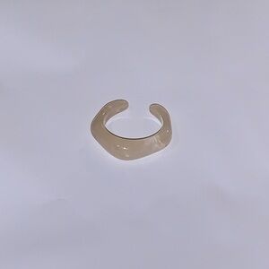 Elegant Cream Ring